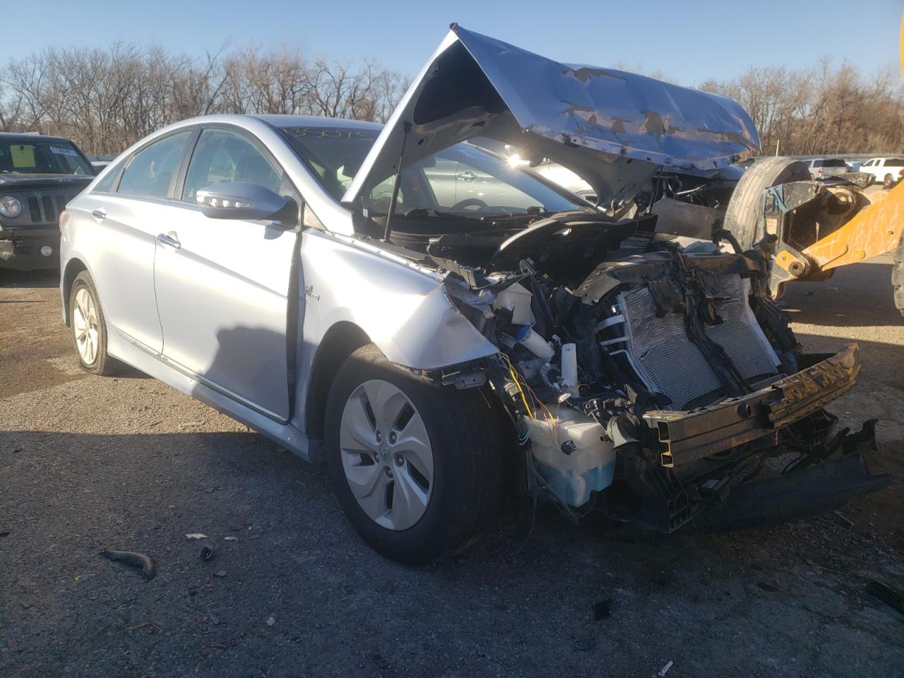 Hyundai Sonata hyb (2015)