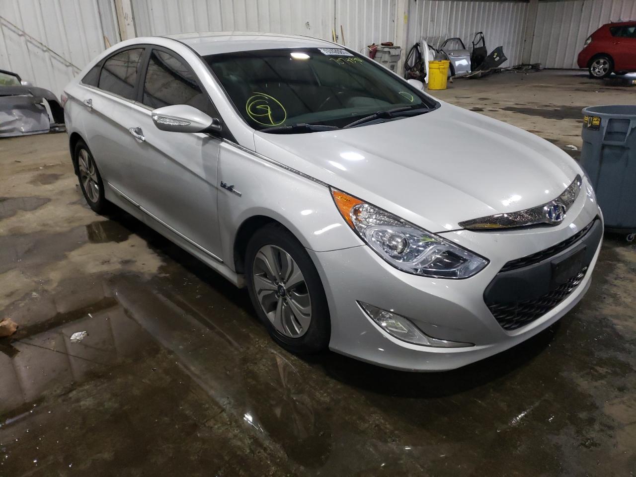Hyundai Sonata hyb (2014)