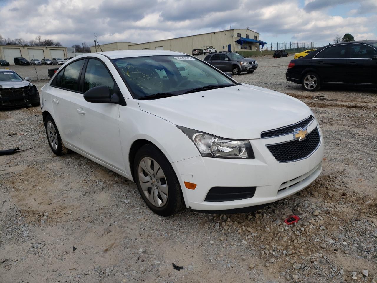Chevrolet Cruze ls (2013)