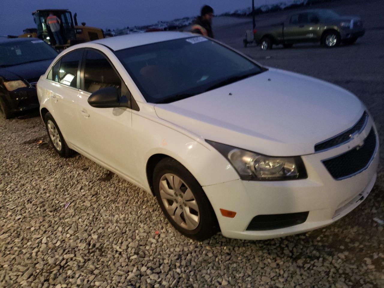 Chevrolet Cruze ls (2012)