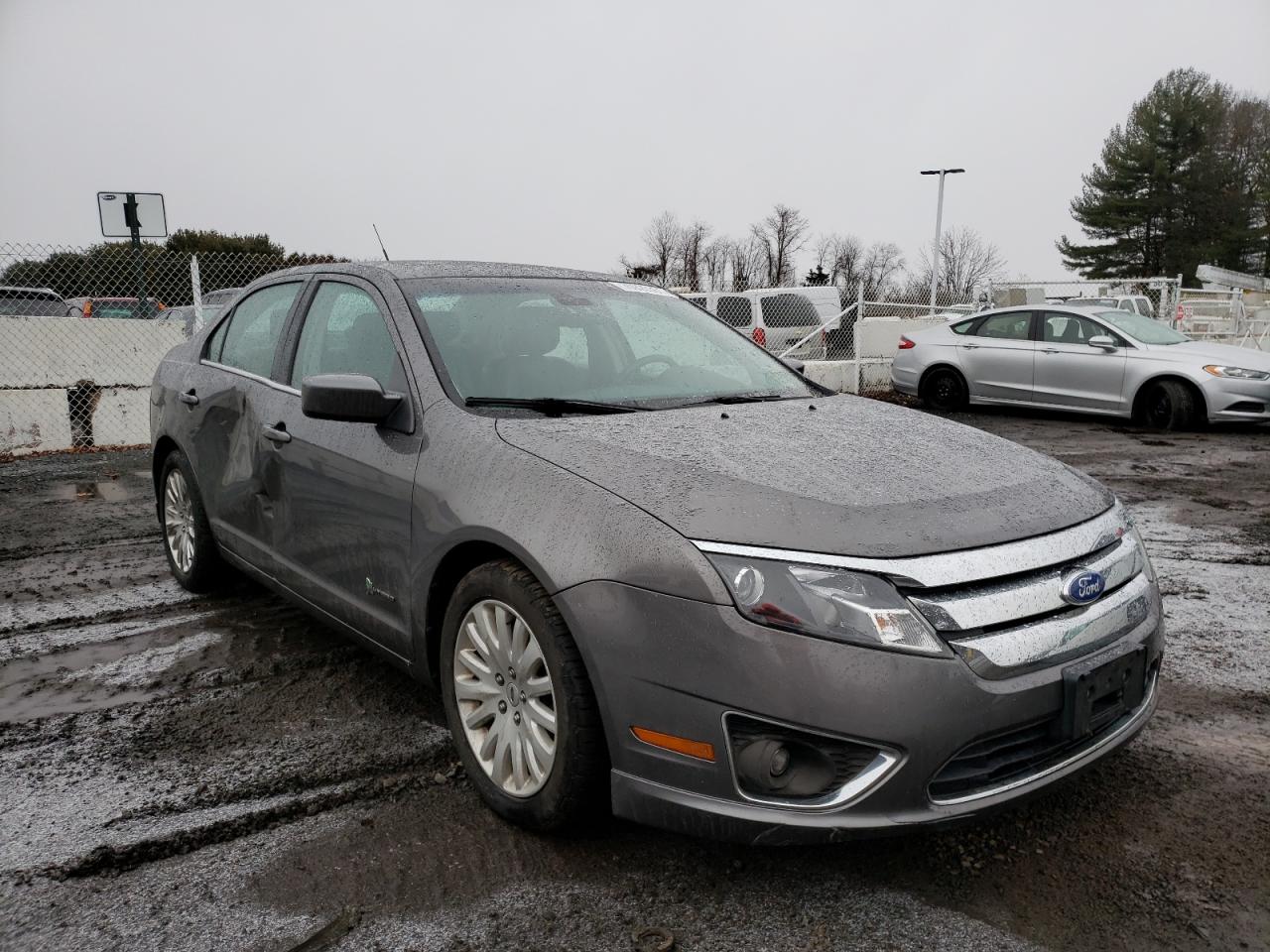 Ford Fusion hyb (2011)