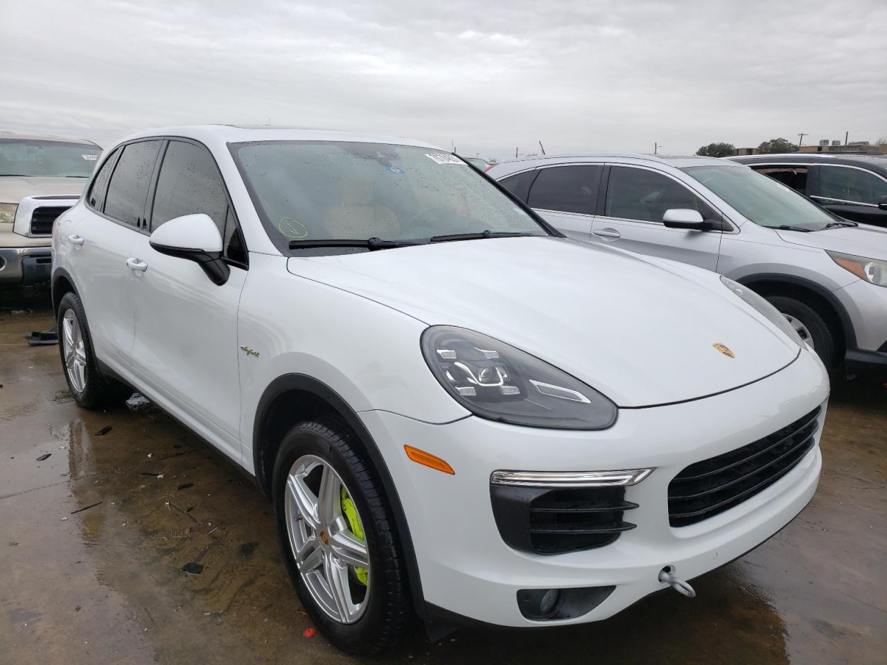 Porsche Cayenne se (2016)