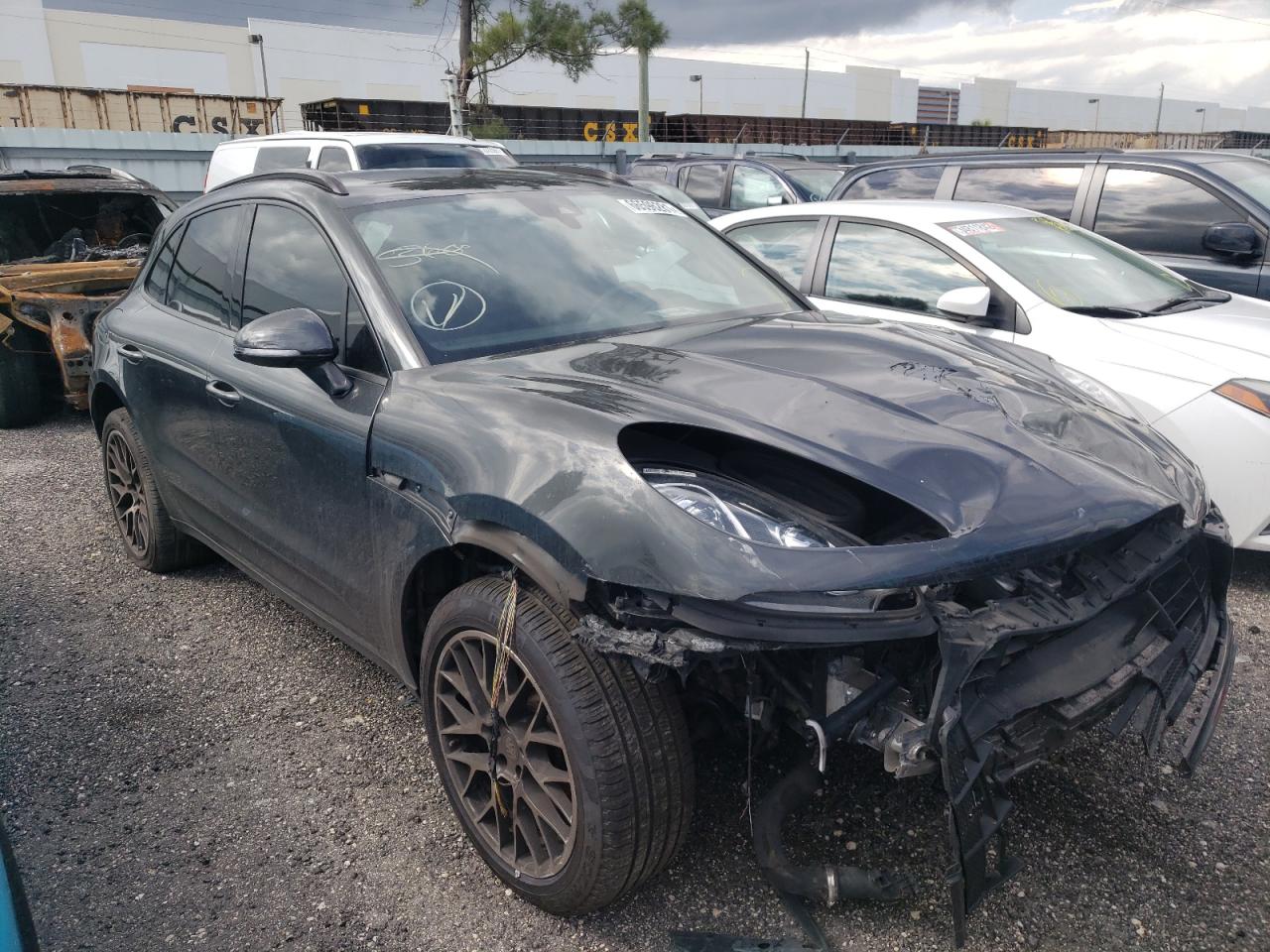 Porsche Macan (2017)