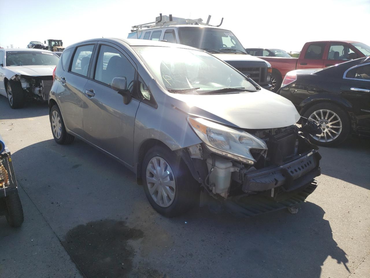 Nissan Versa note (2014)