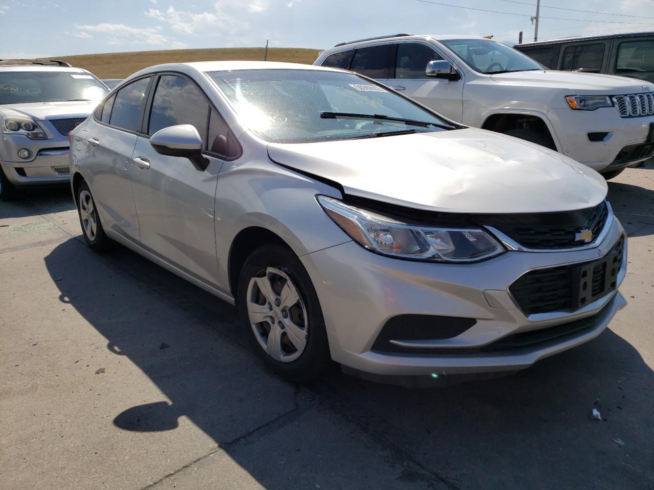 Chevrolet Cruze ls (2017)
