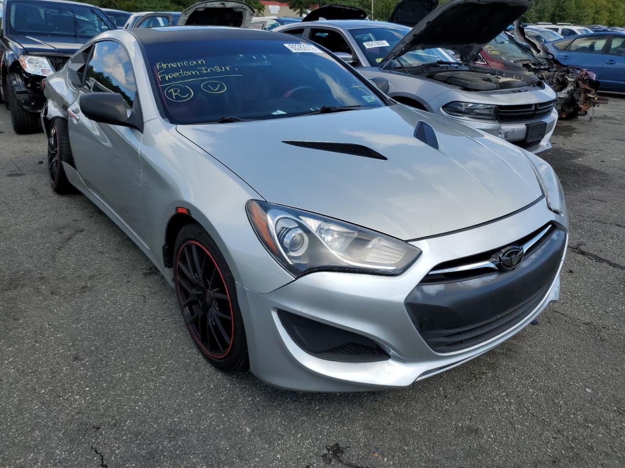 Hyundai Genesis co (2013)