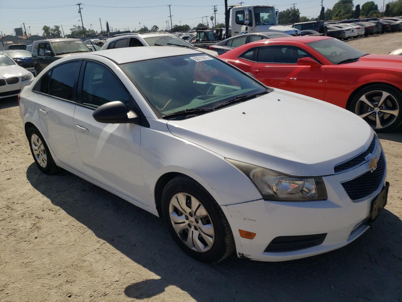 Chevrolet Cruze ls (2013)