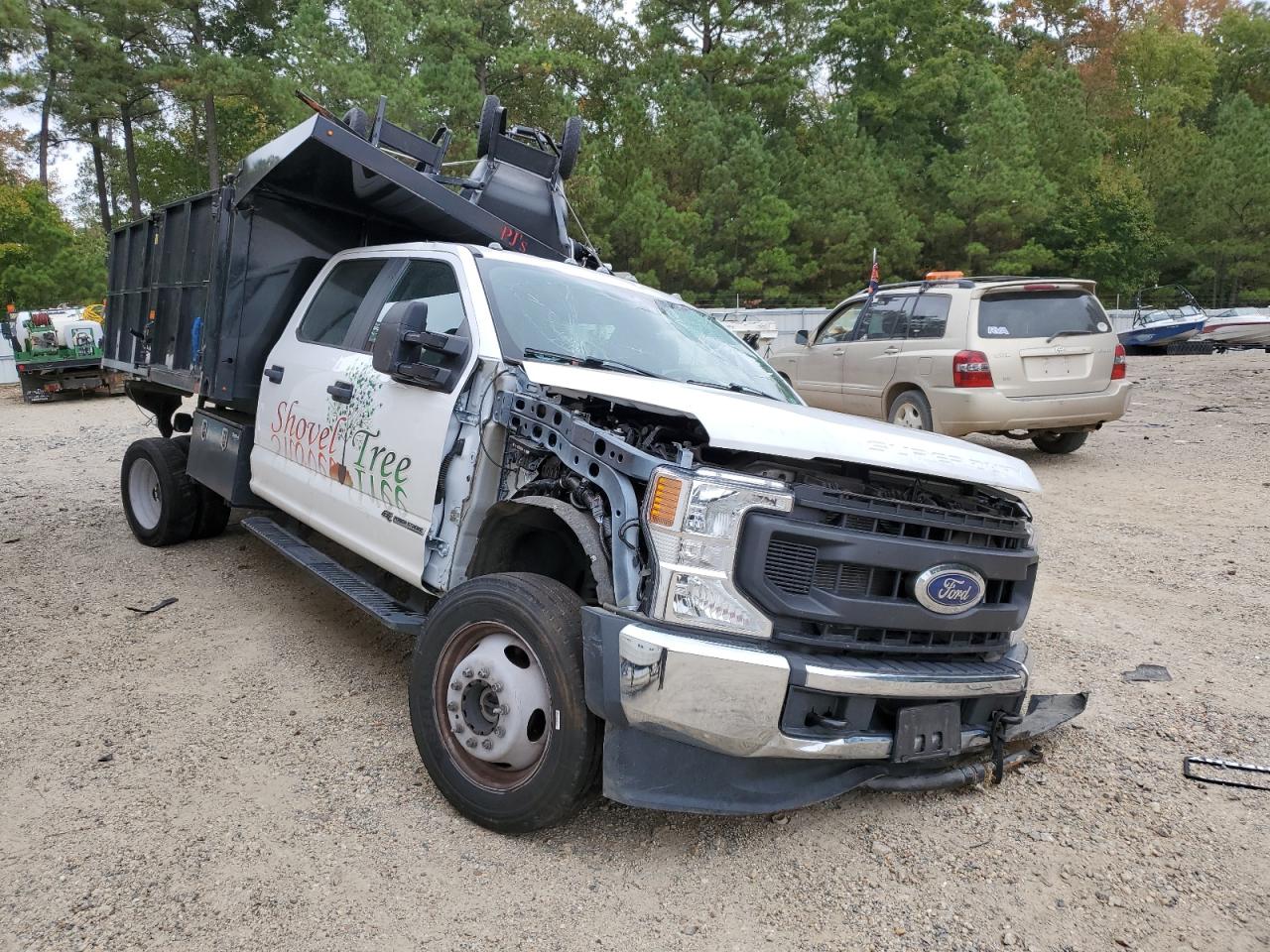 Ford F550 (2021)