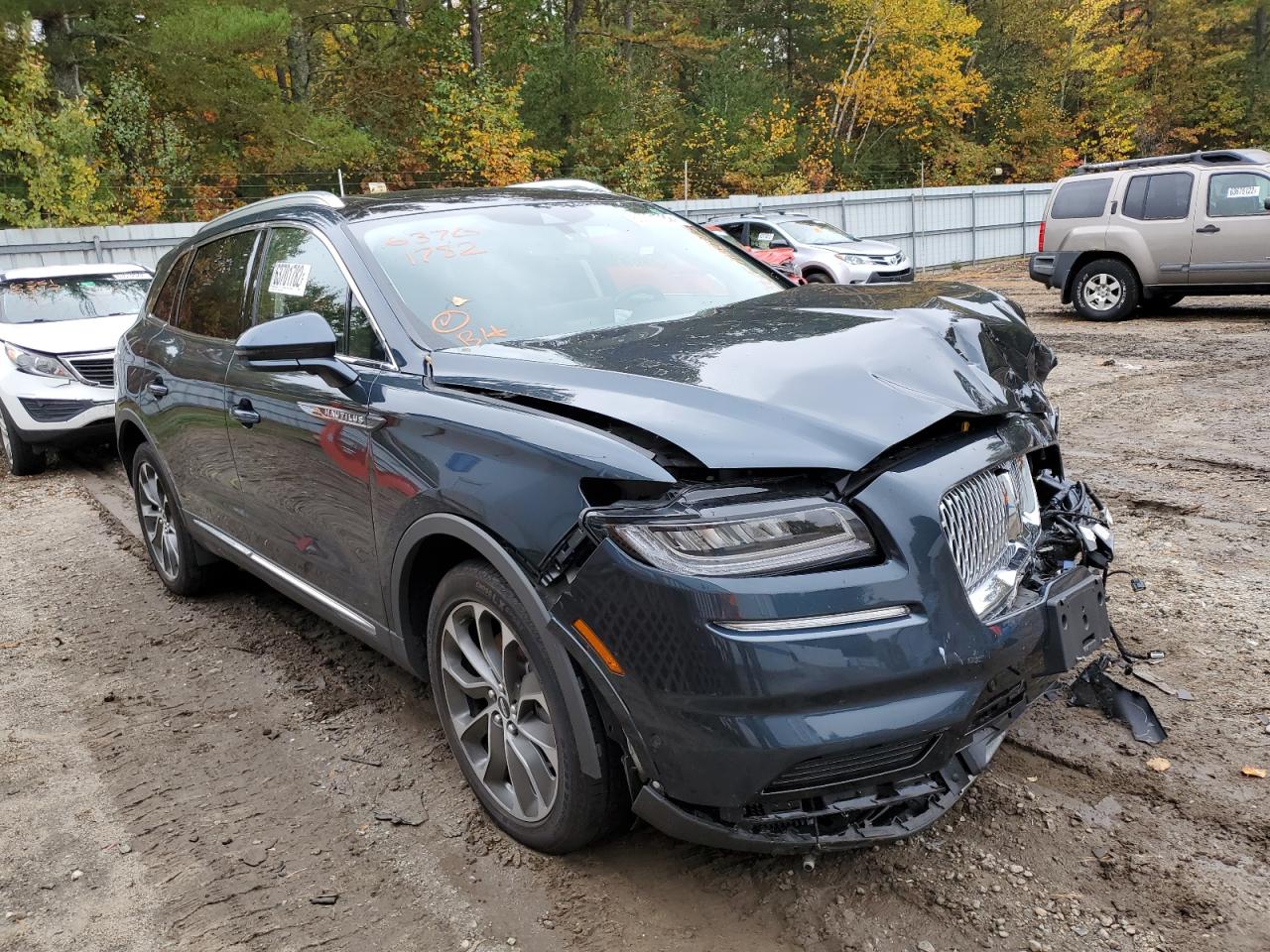 Lincoln Nautilus r (2021)