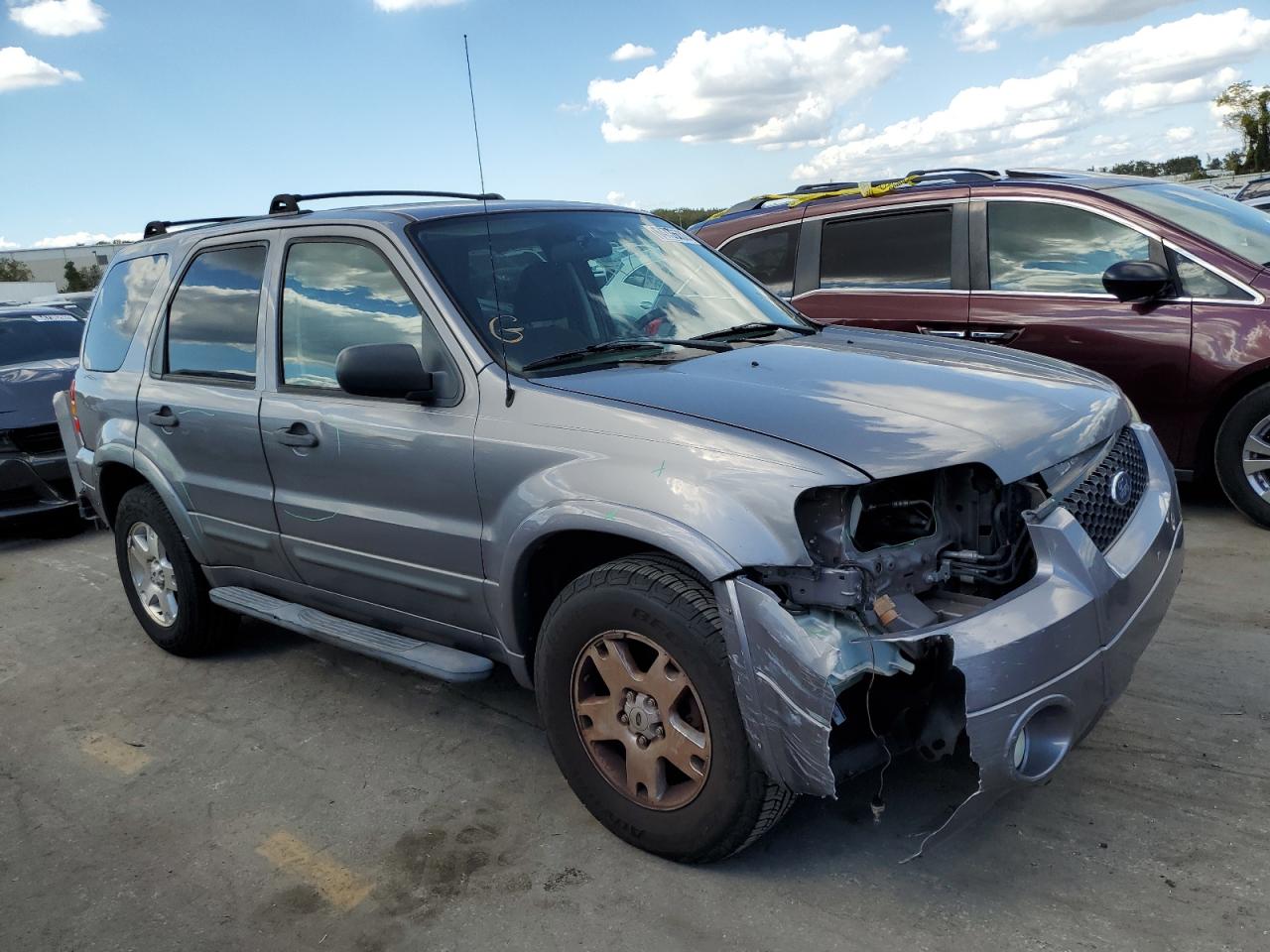 Ford Escape xlt (2007)