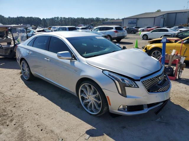Cadillac Xts luxury (2019)