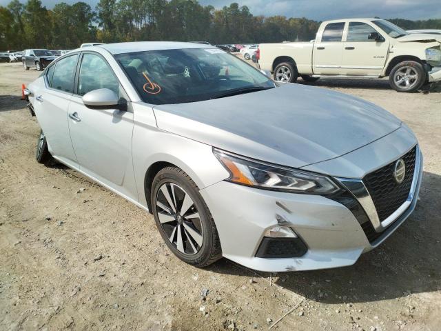 Nissan Altima sv (2021)