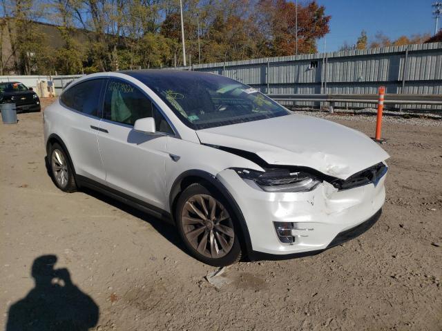 Tesla Model x (2016)