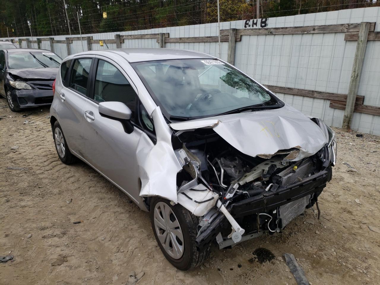 Nissan Versa note (2017)