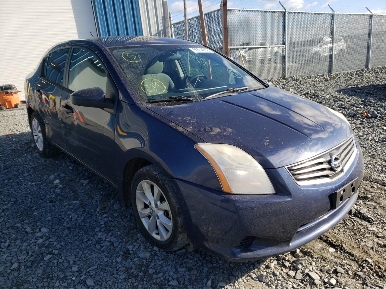 Nissan Sentra 2-0 (2011)