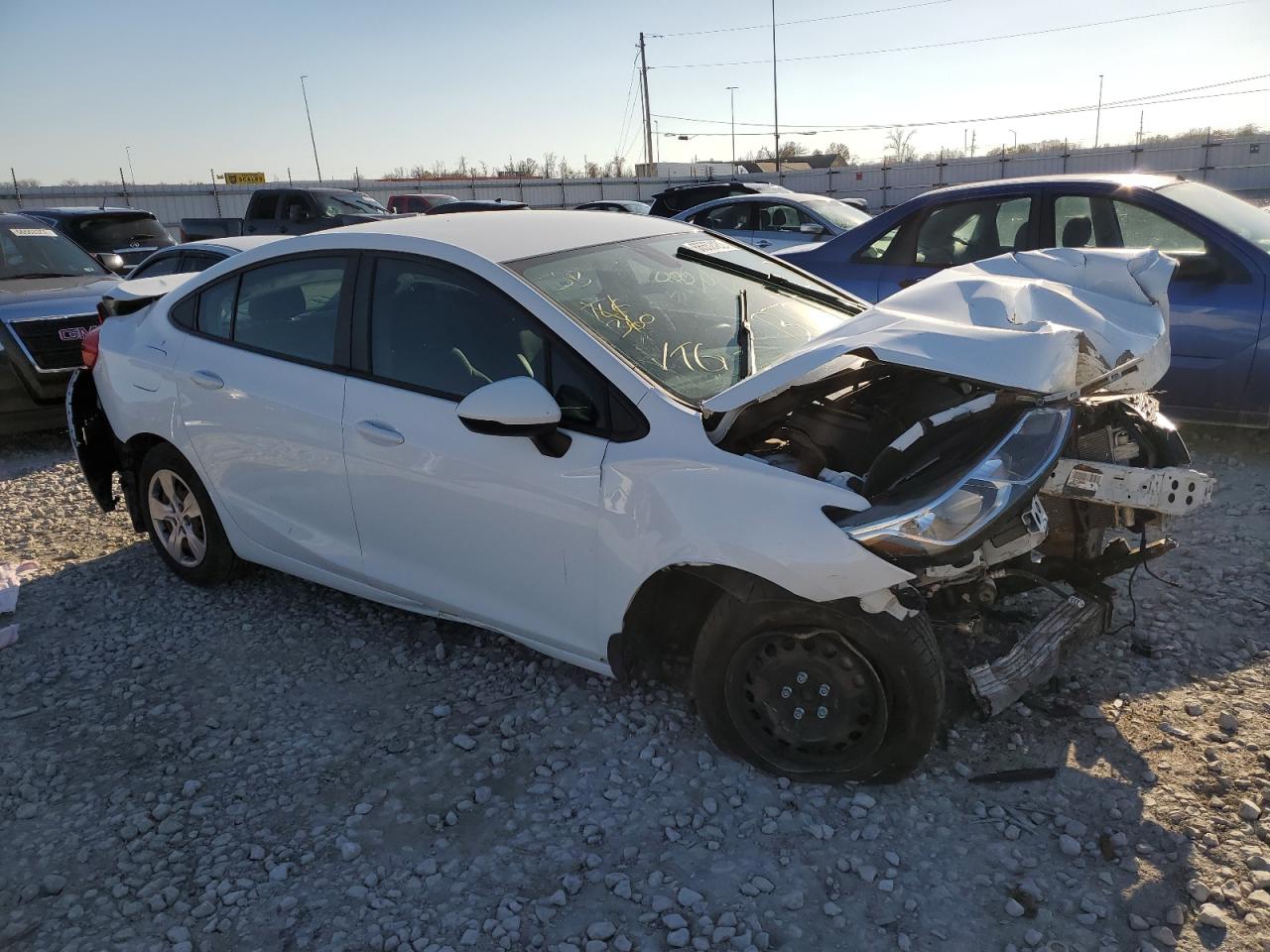Chevrolet Cruze ls (2018)