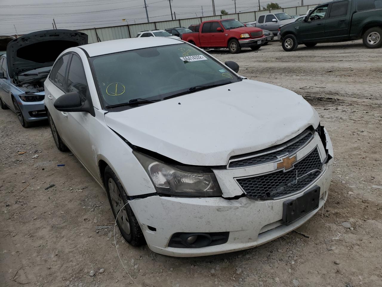 Chevrolet Cruze ls (2014)