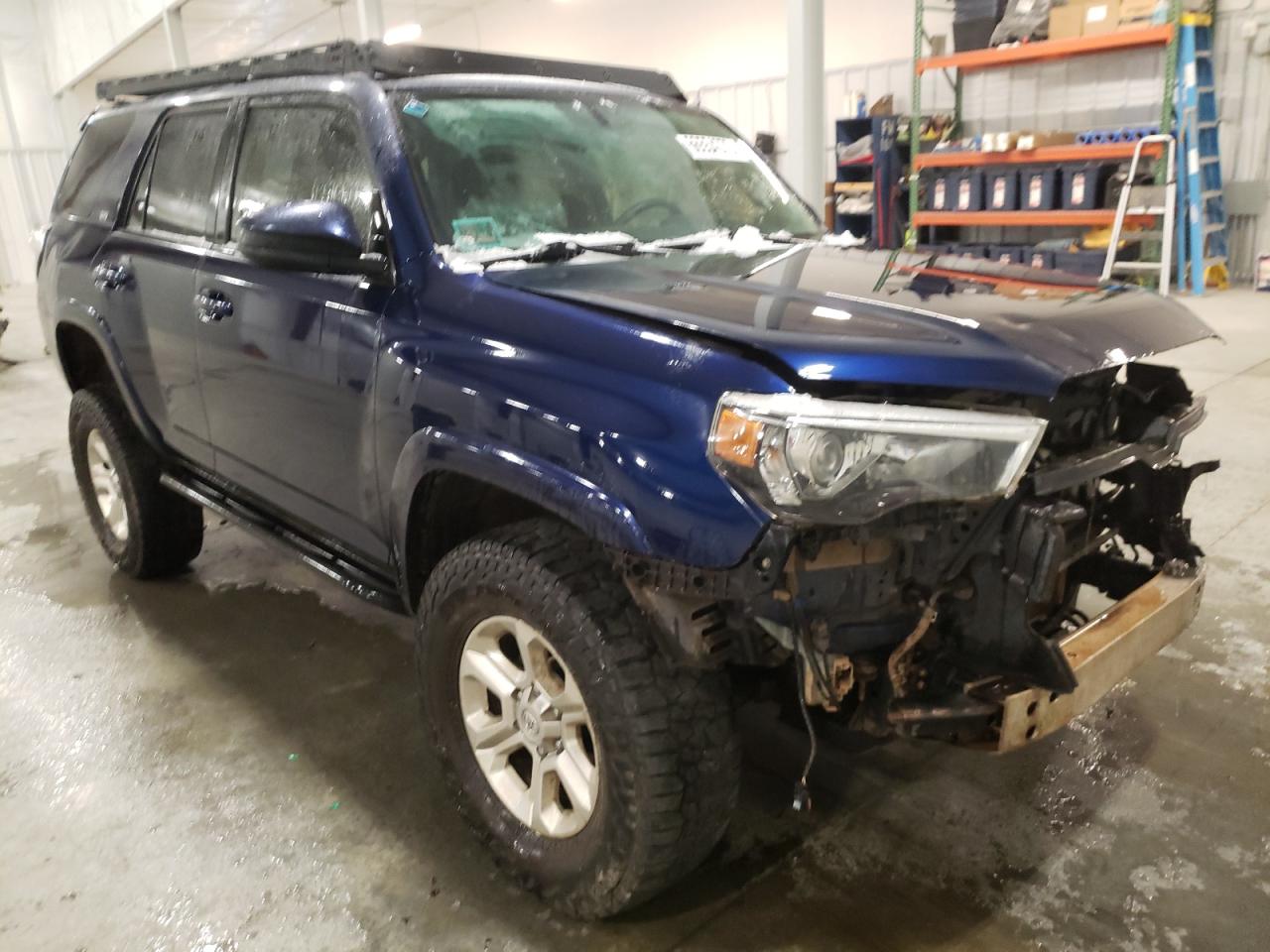 Toyota 4runner sr (2016)