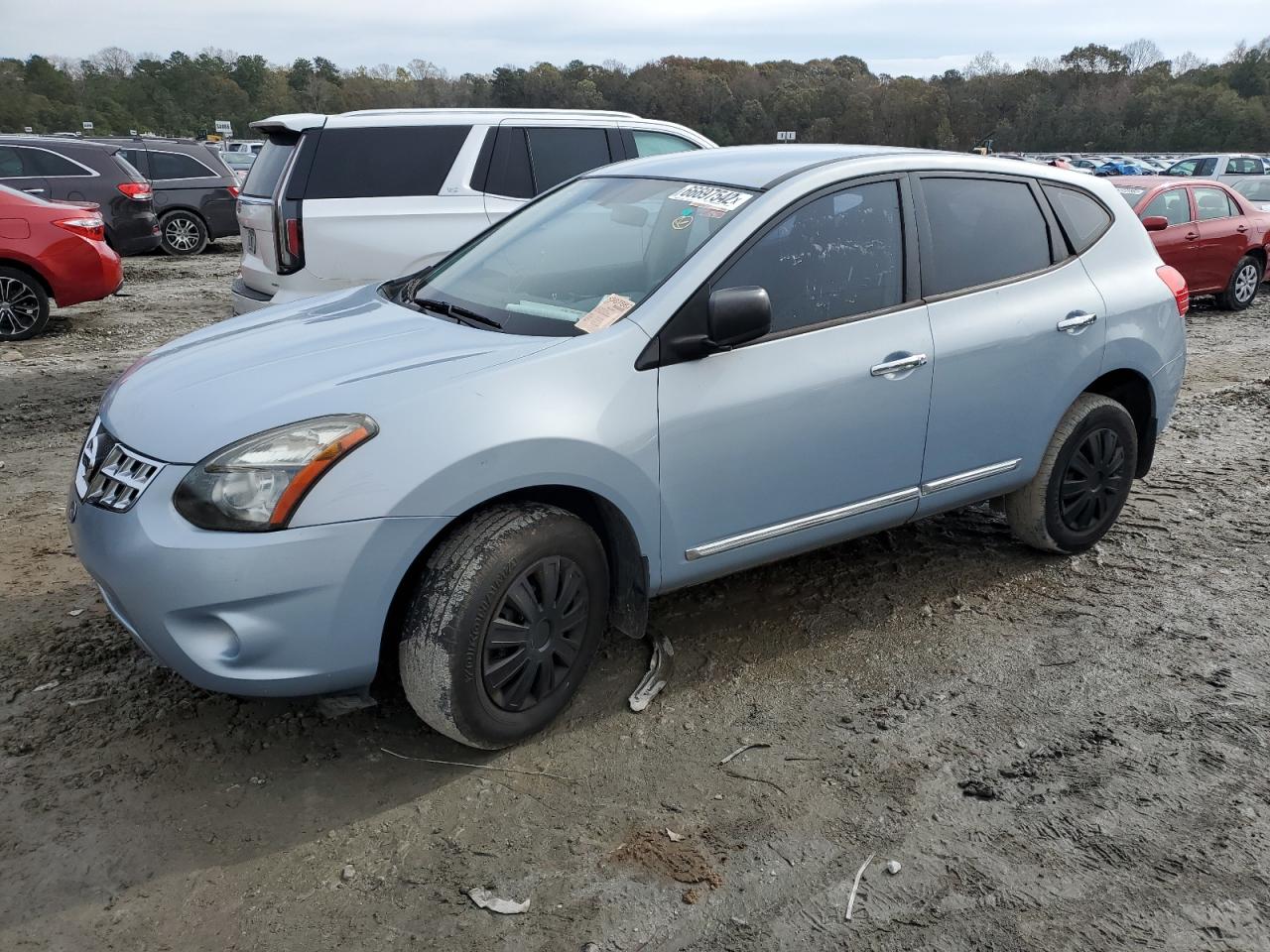 Nissan Rogue sele (2015)