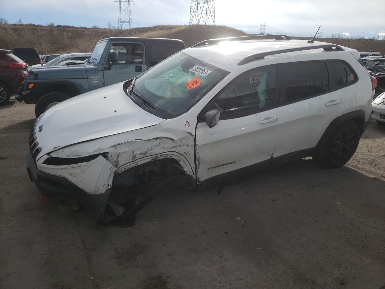 Jeep Cherokee t (2015)