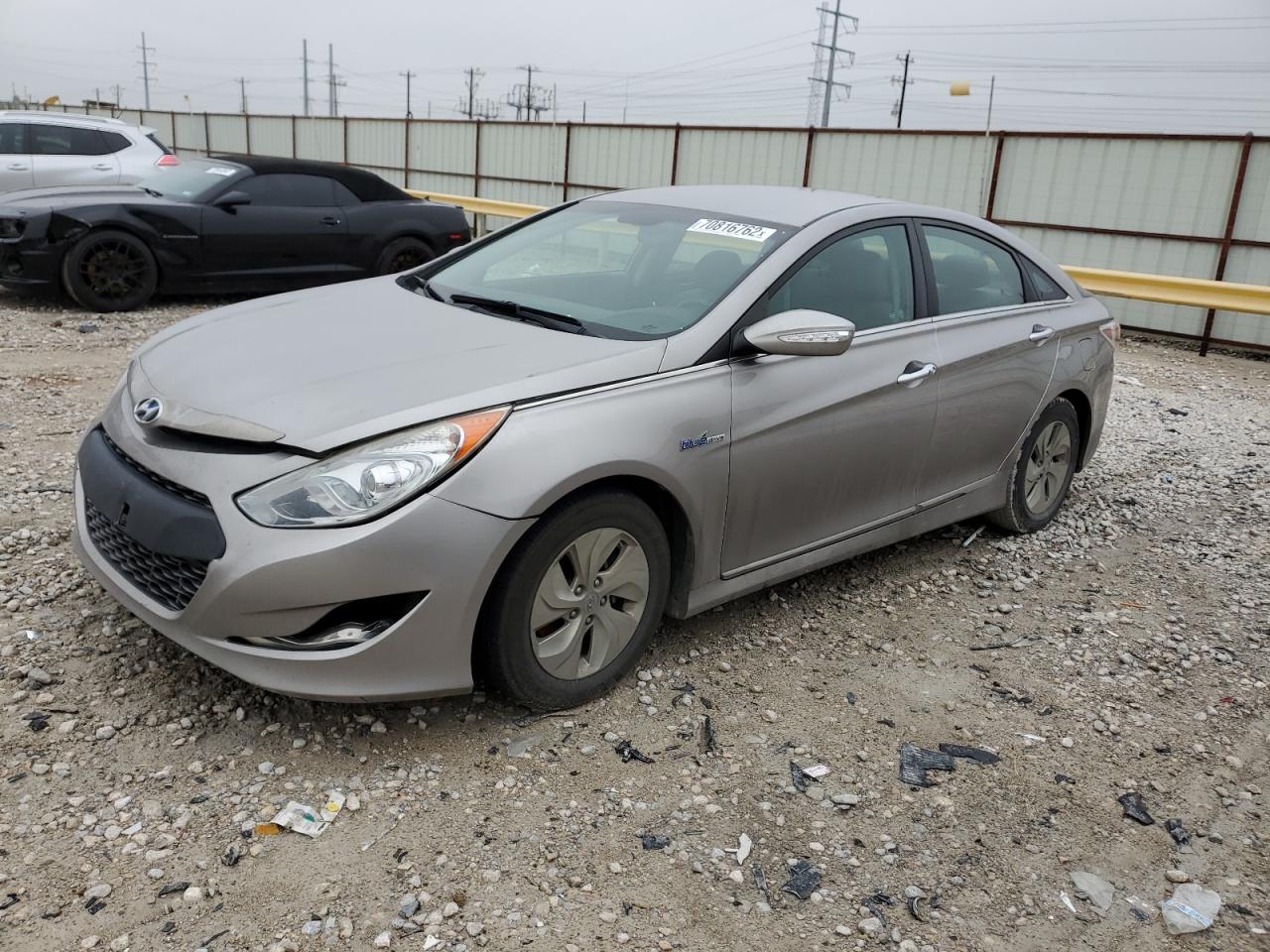 Hyundai Sonata hyb (2013)