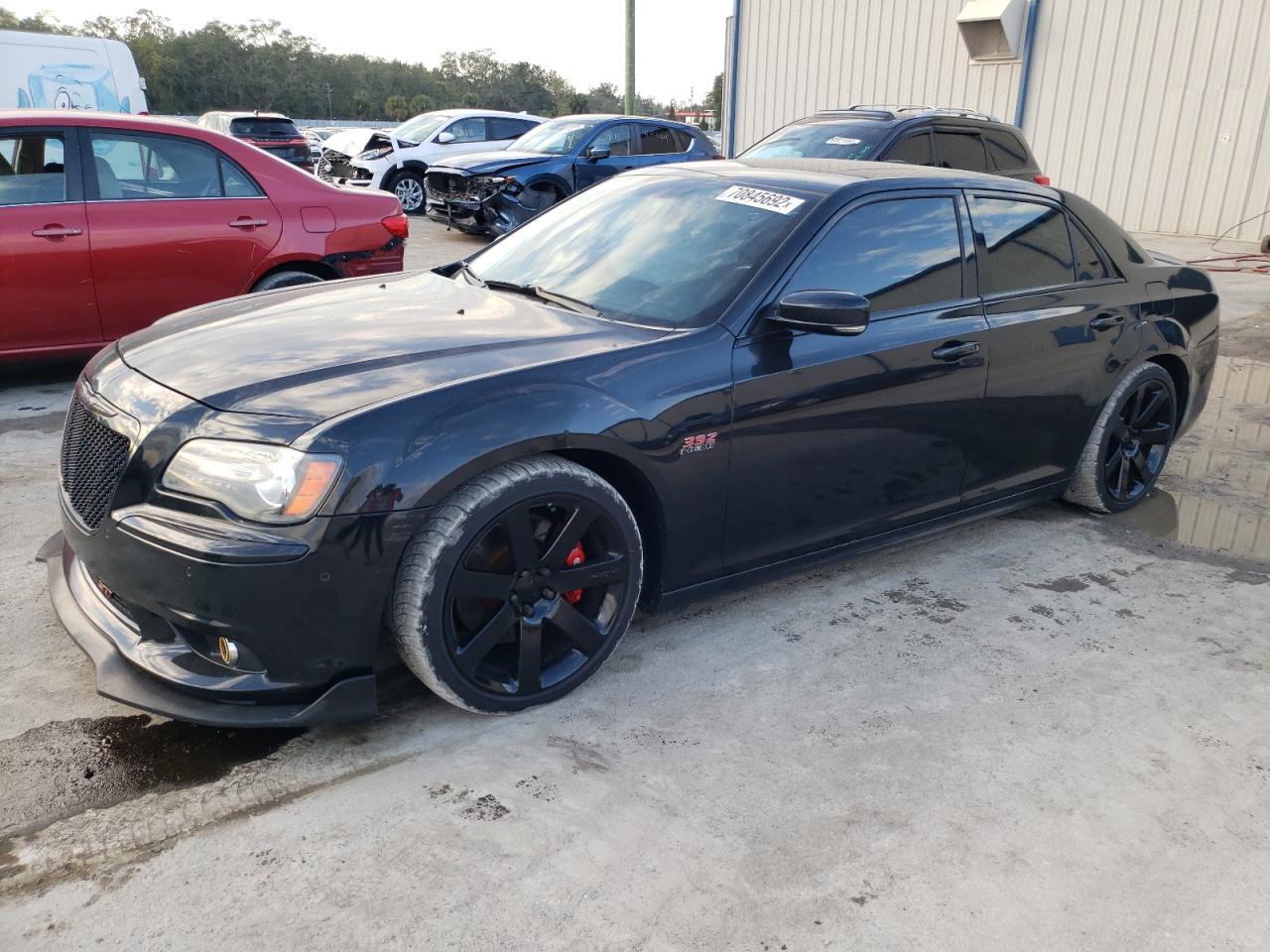 Chrysler 300 srt-8 (2013)