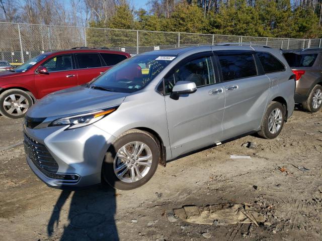 Toyota Sienna lim (2021)