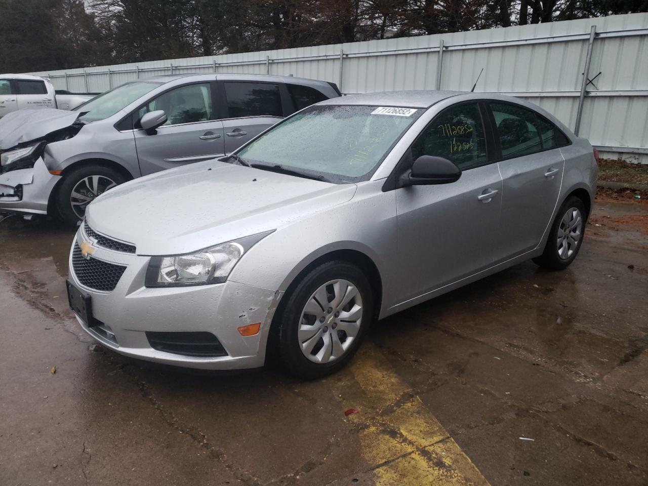 Chevrolet Cruze ls (2014)