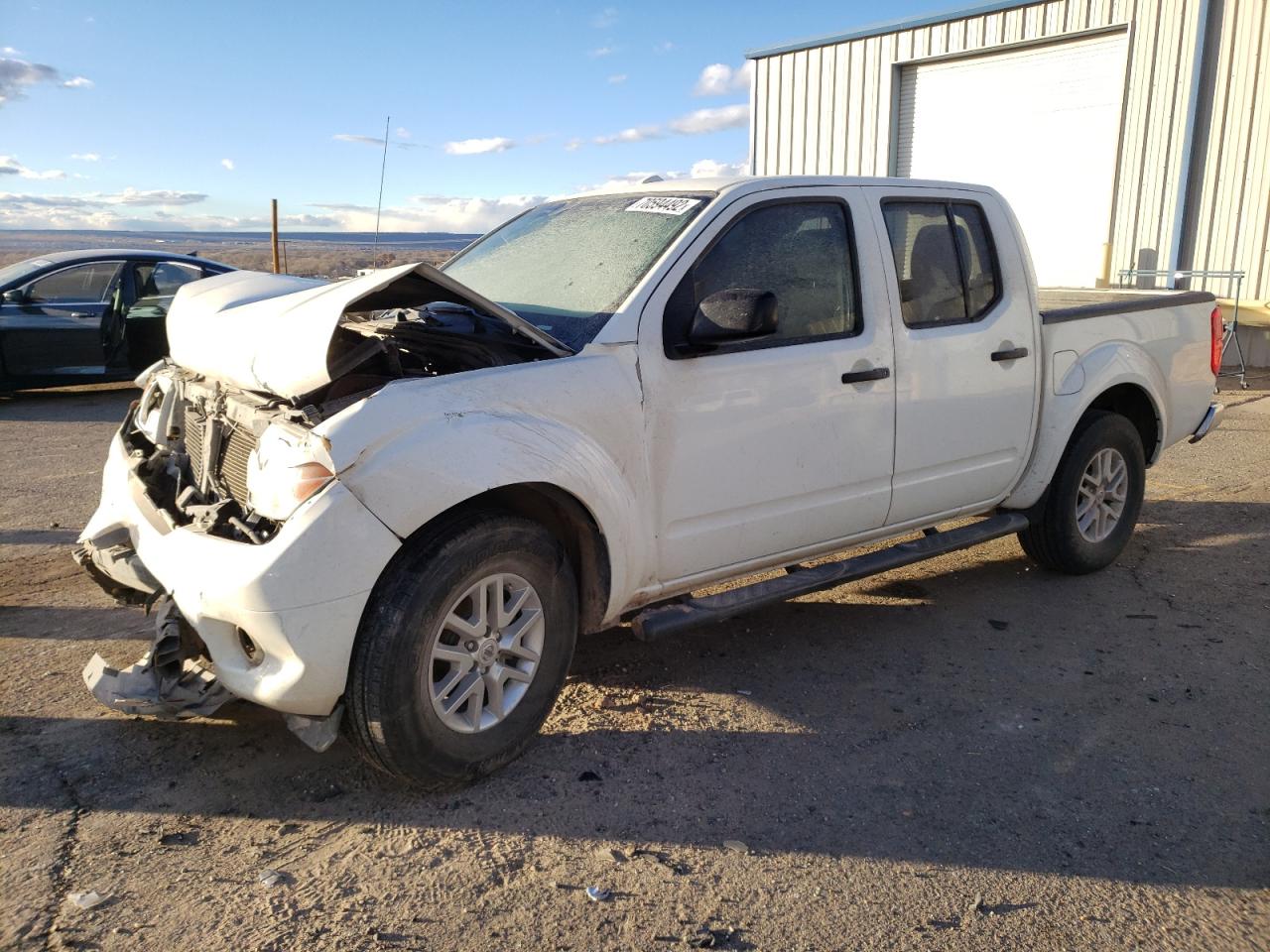 Nissan Frontier s (2017)