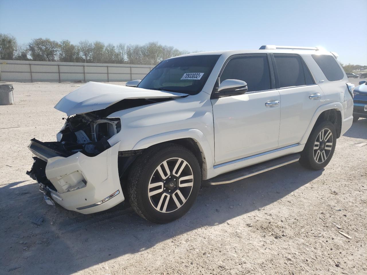 Toyota 4runner sr (2020)