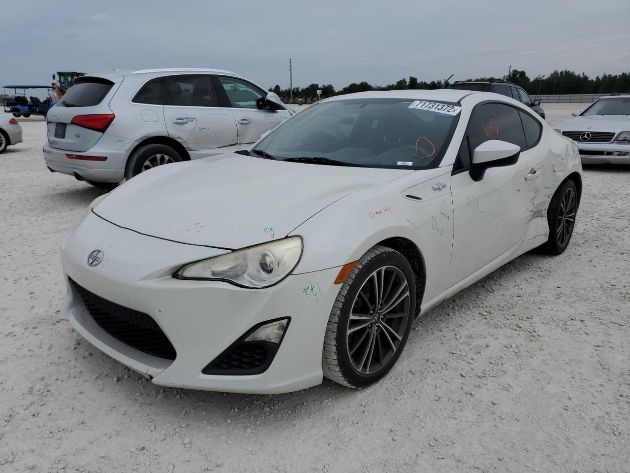 Toyota Scion fr-s (2013)
