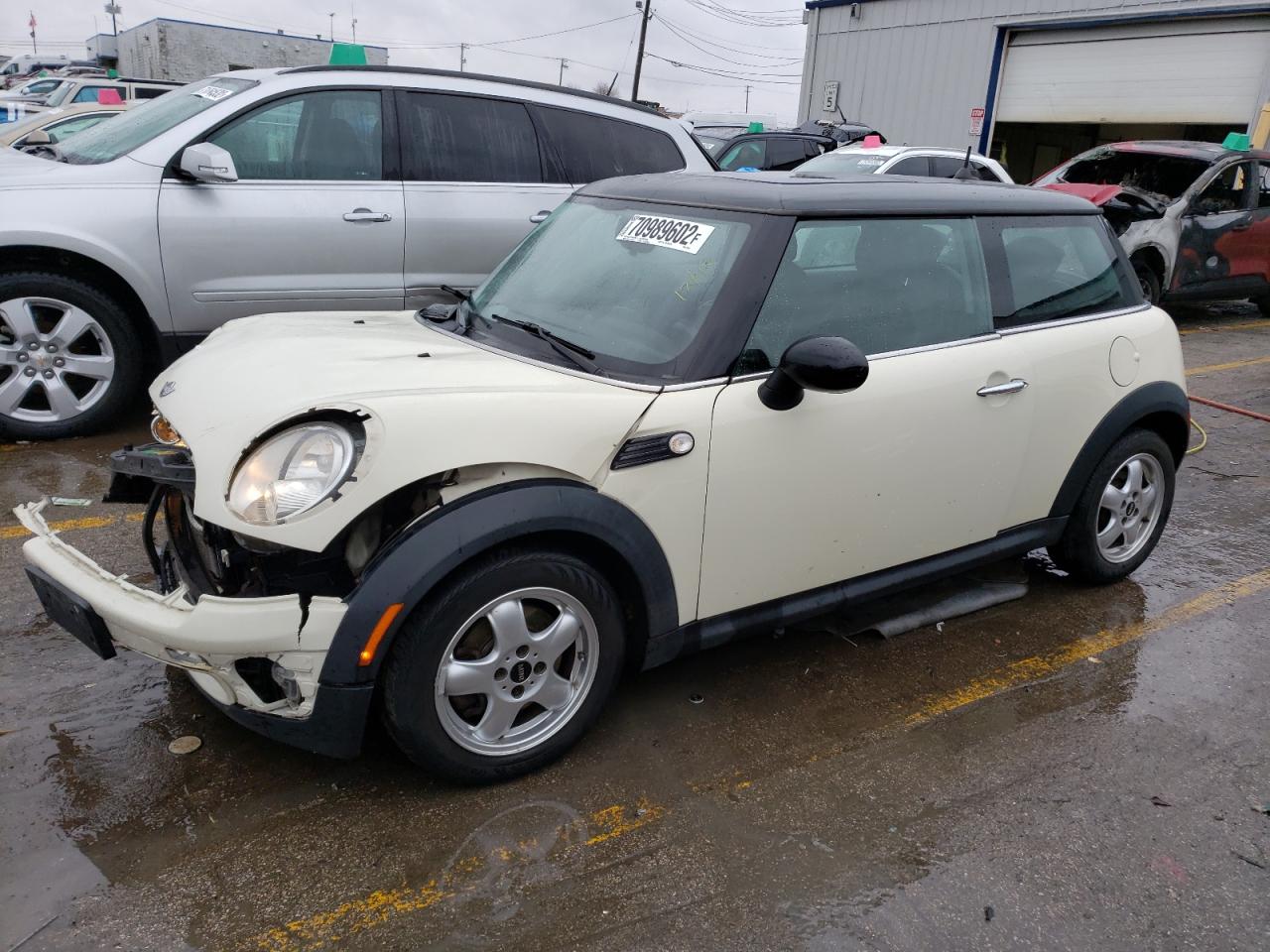 Mini Cooper (2010)