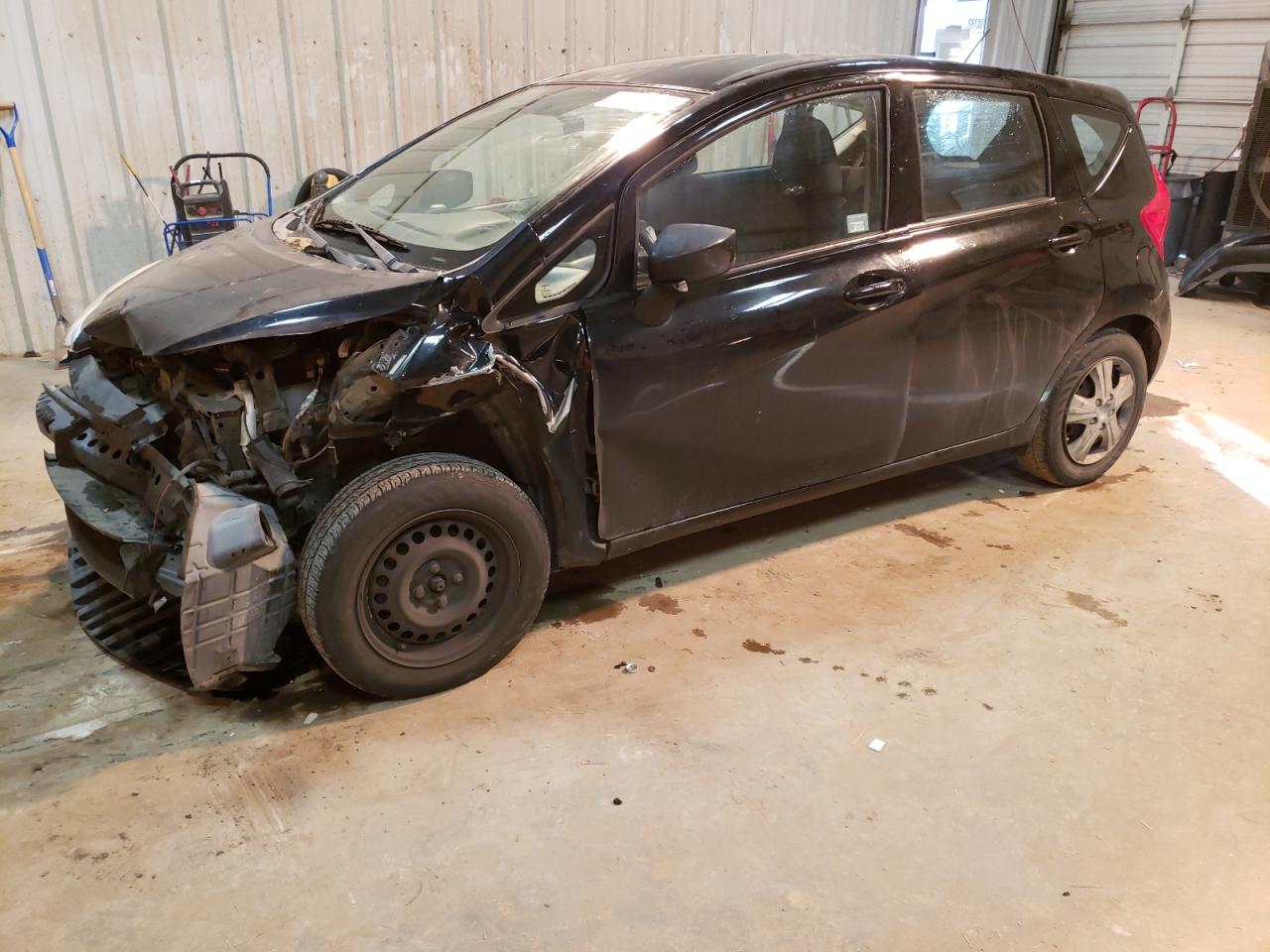 Nissan Versa note (2015)
