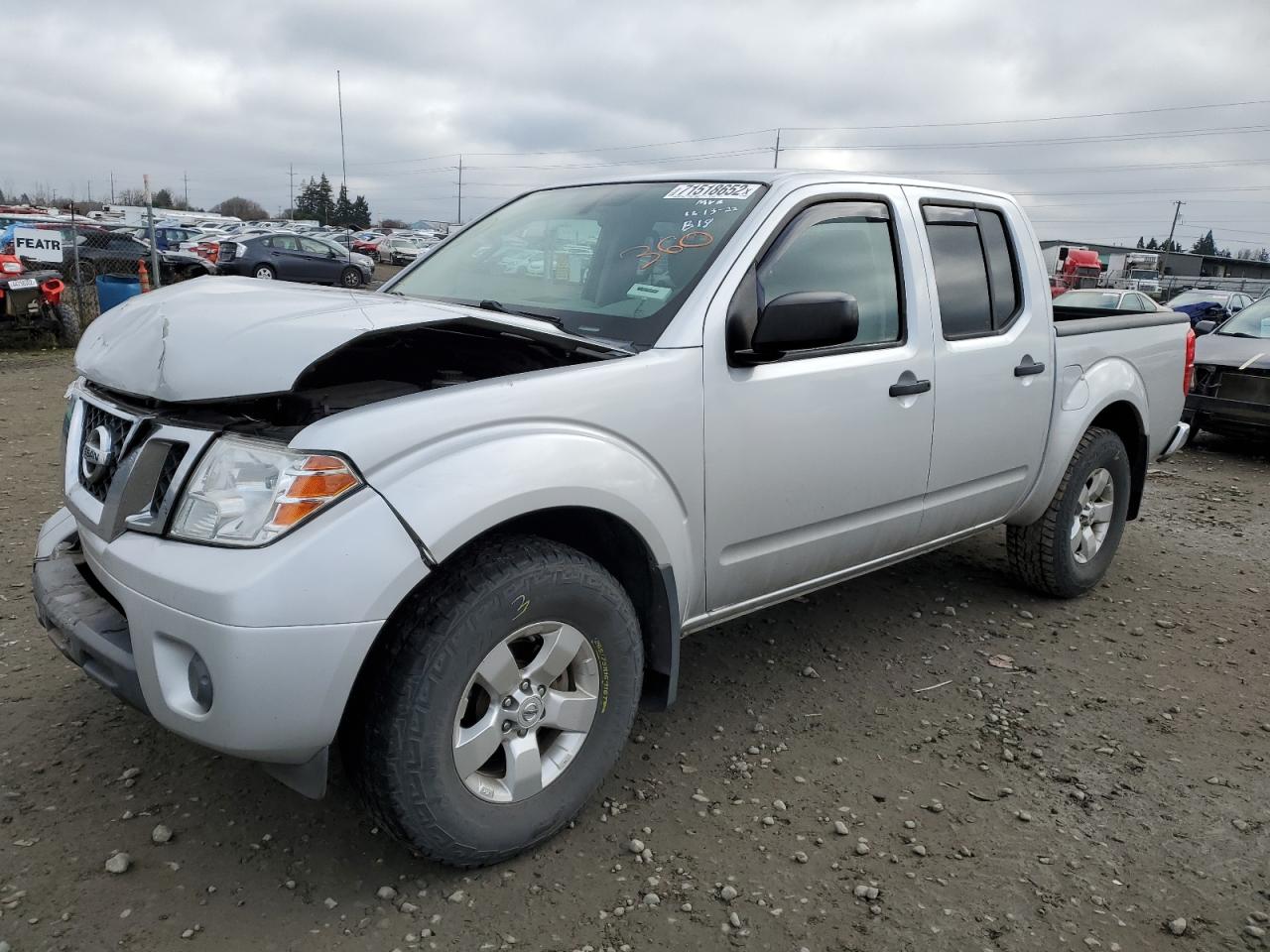 Nissan Frontier s (2012)
