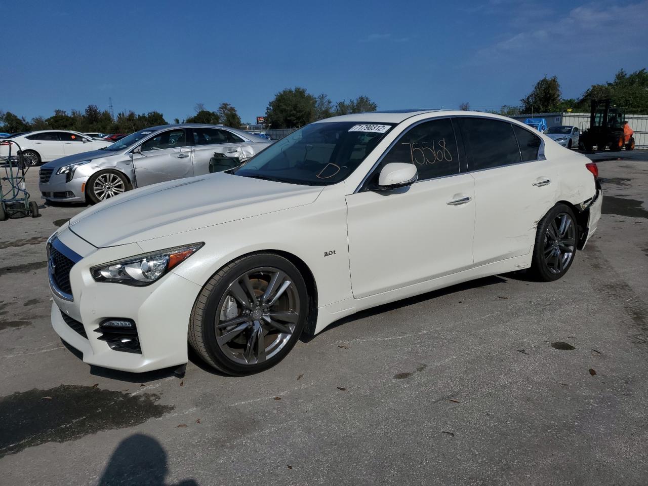 Infiniti Q50 premiu (2016)
