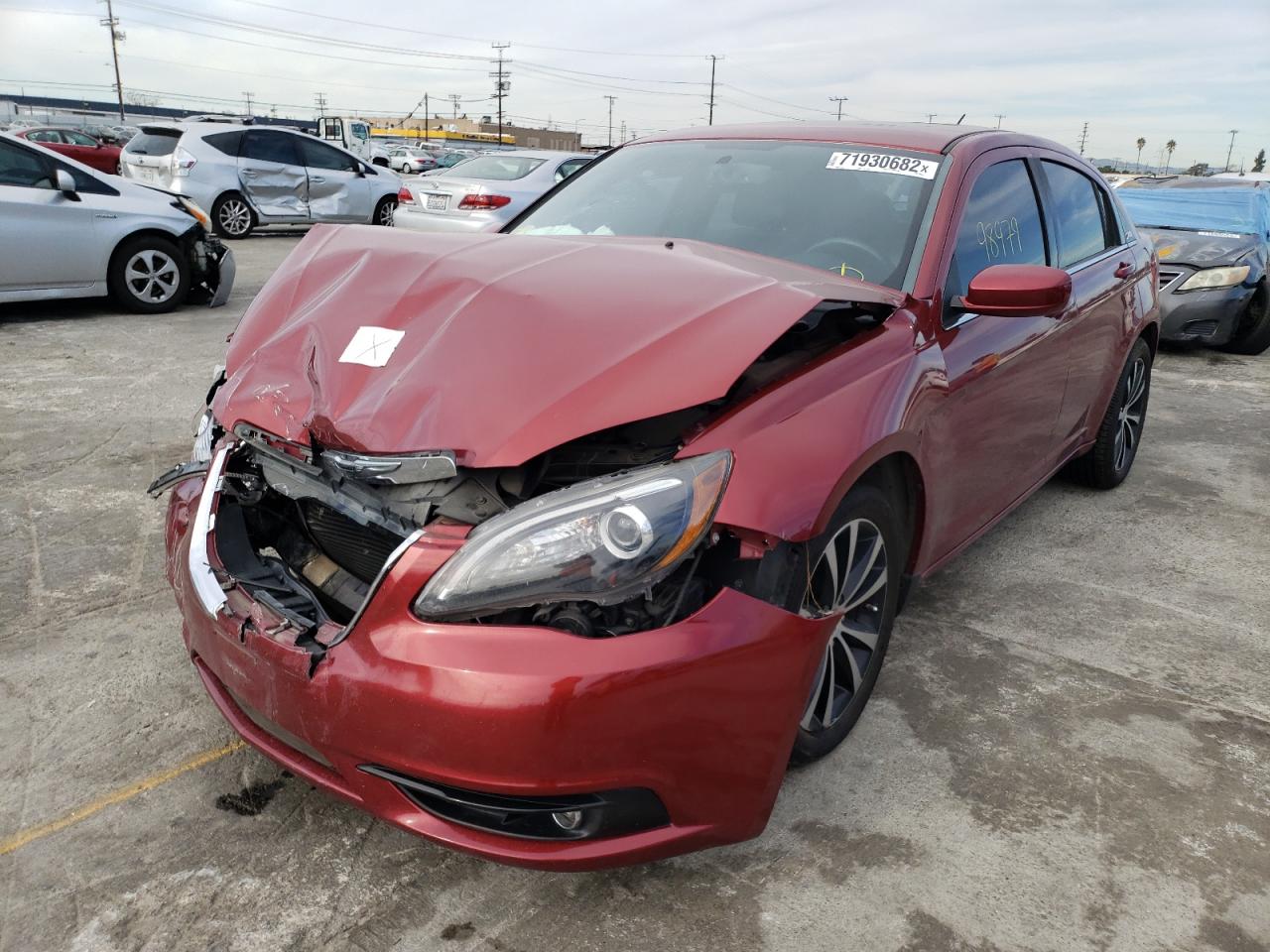 Chrysler 200 s (2012)