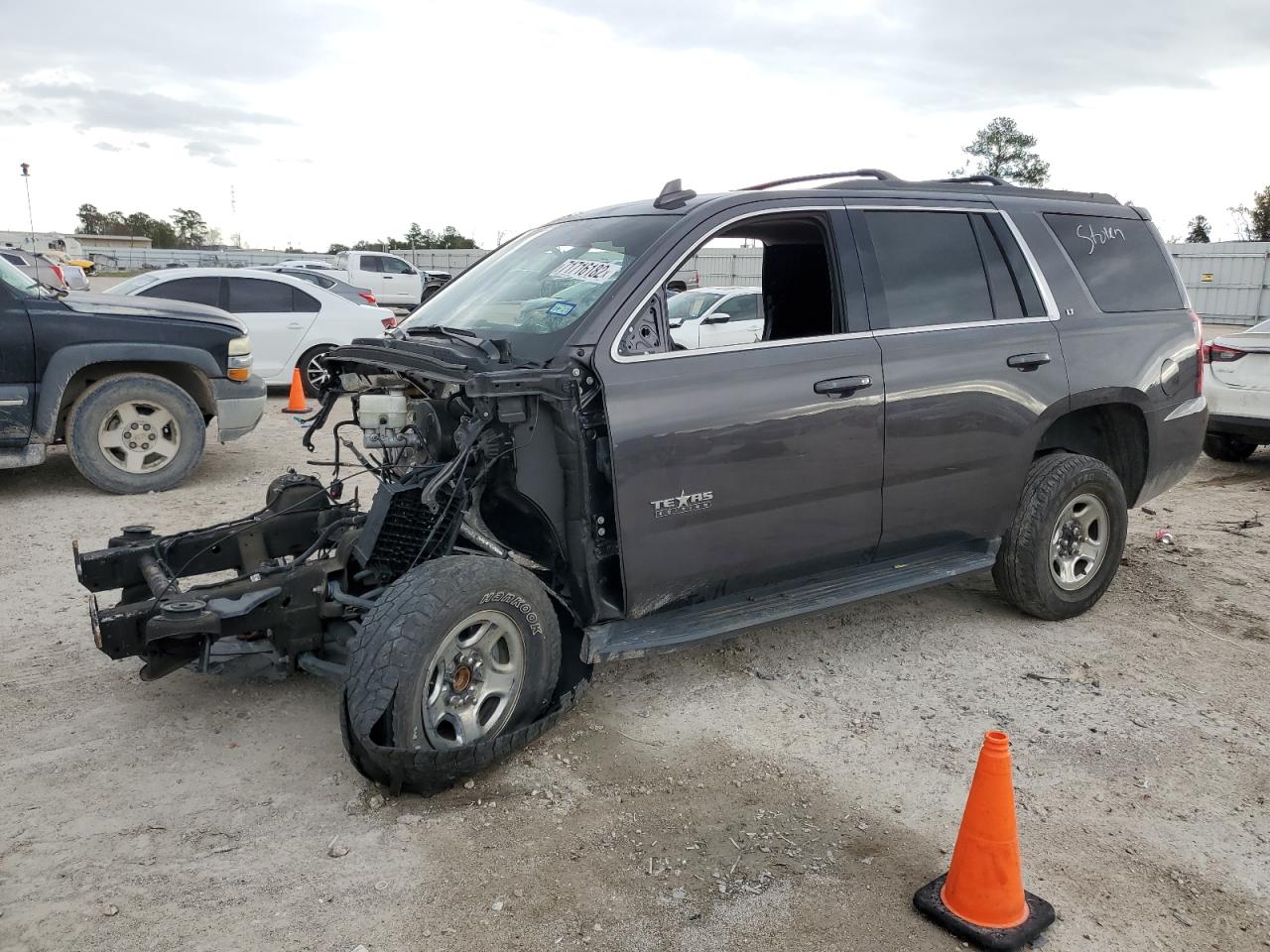 Chevrolet Tahoe c150 (2017)
