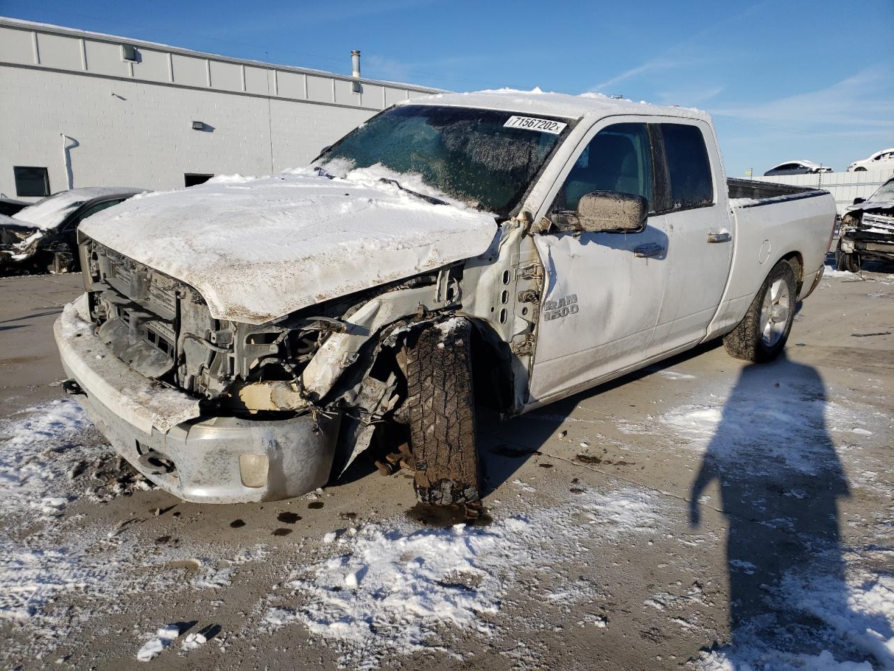Ram 1500 slt (2016)
