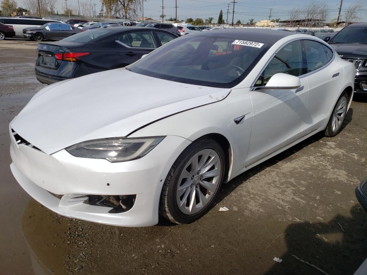 Tesla Model s (2017)