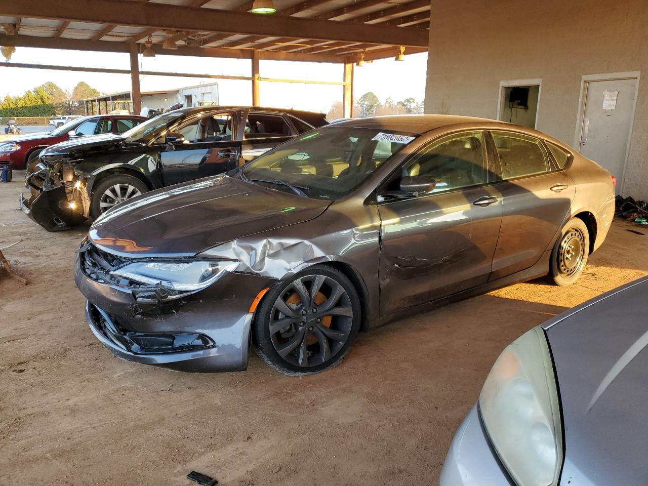 Chrysler 200 s (2015)