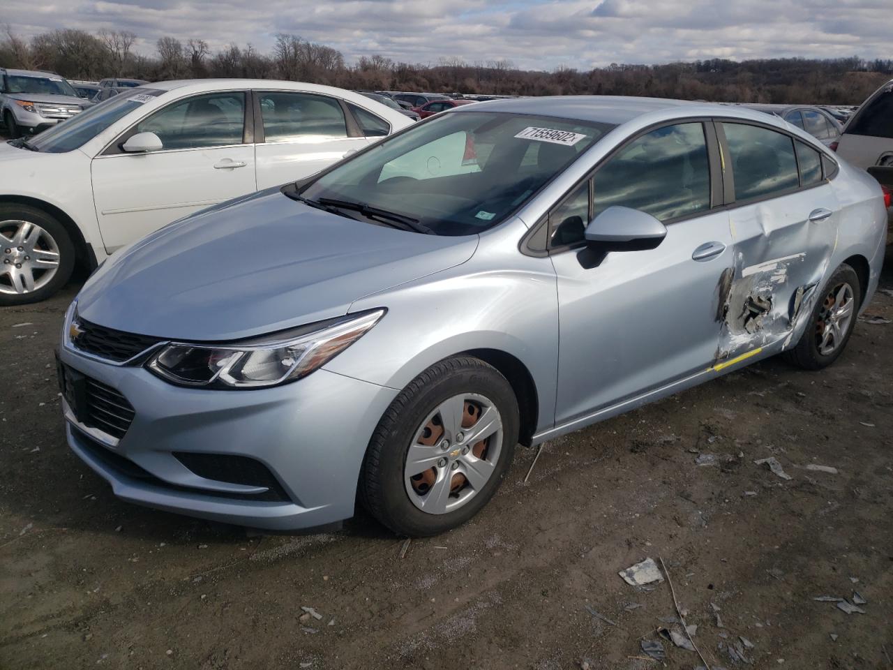 Chevrolet Cruze ls (2017)