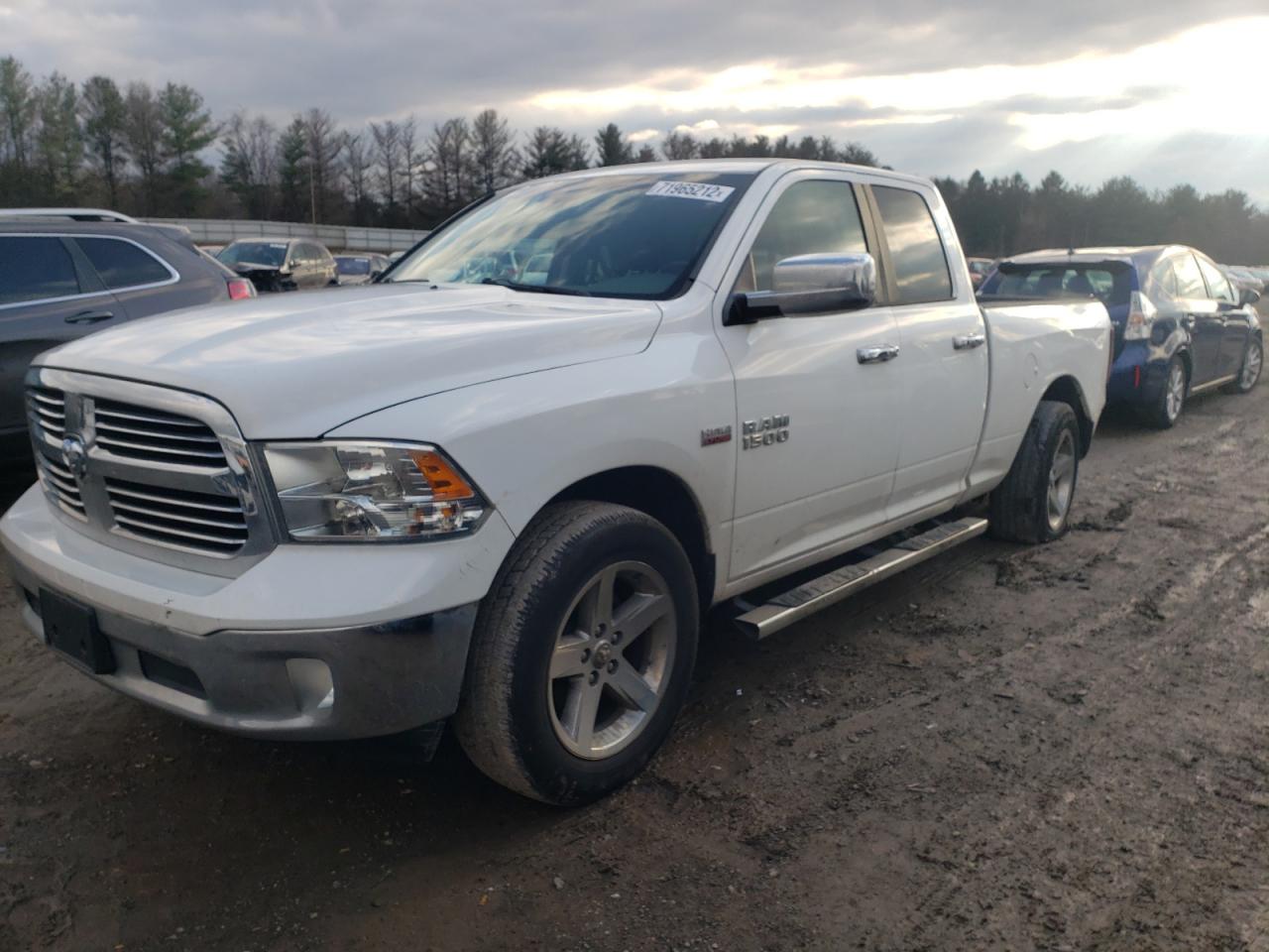 Ram 1500 slt (2014)