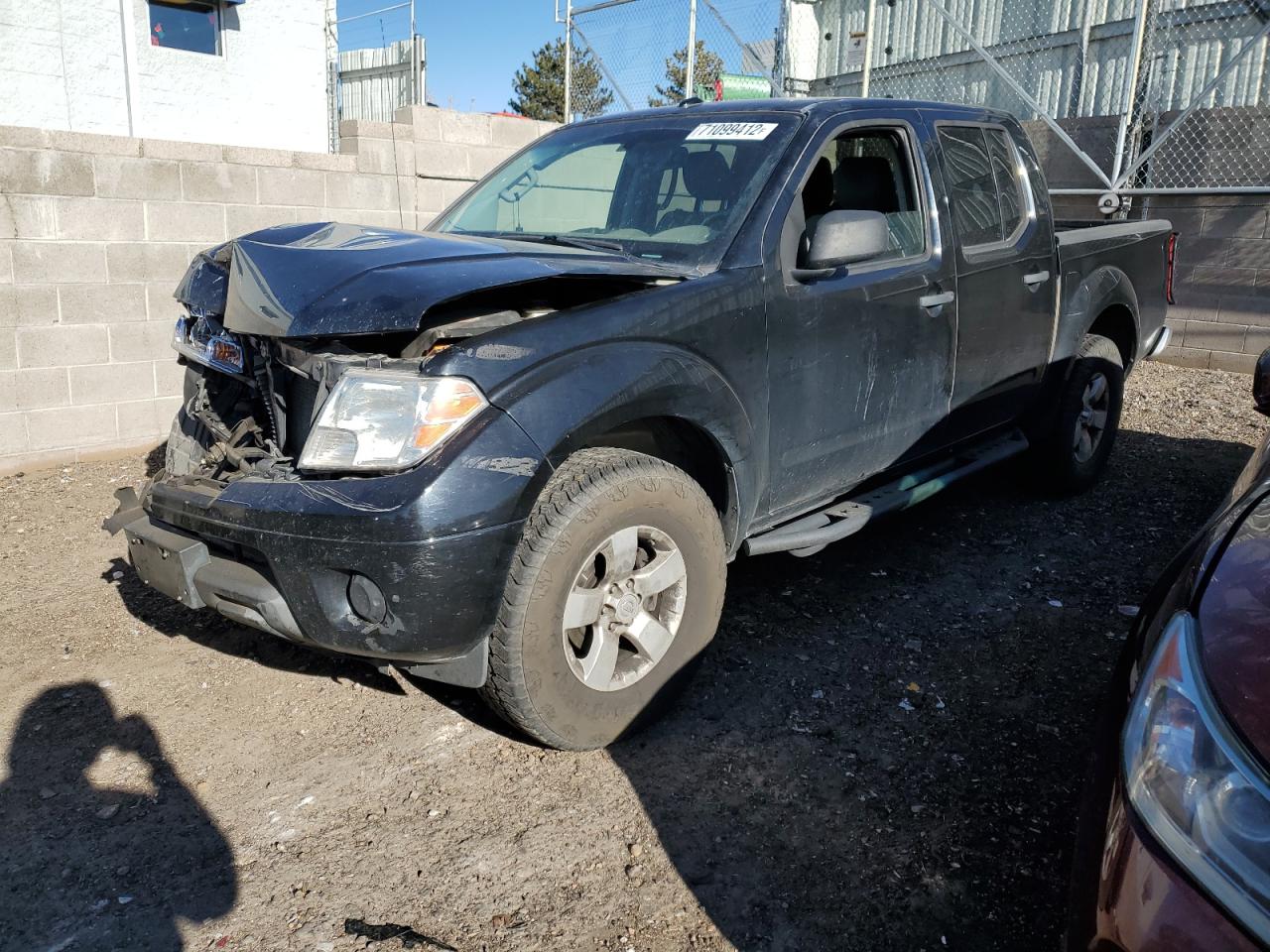 Nissan Frontier s (2013)