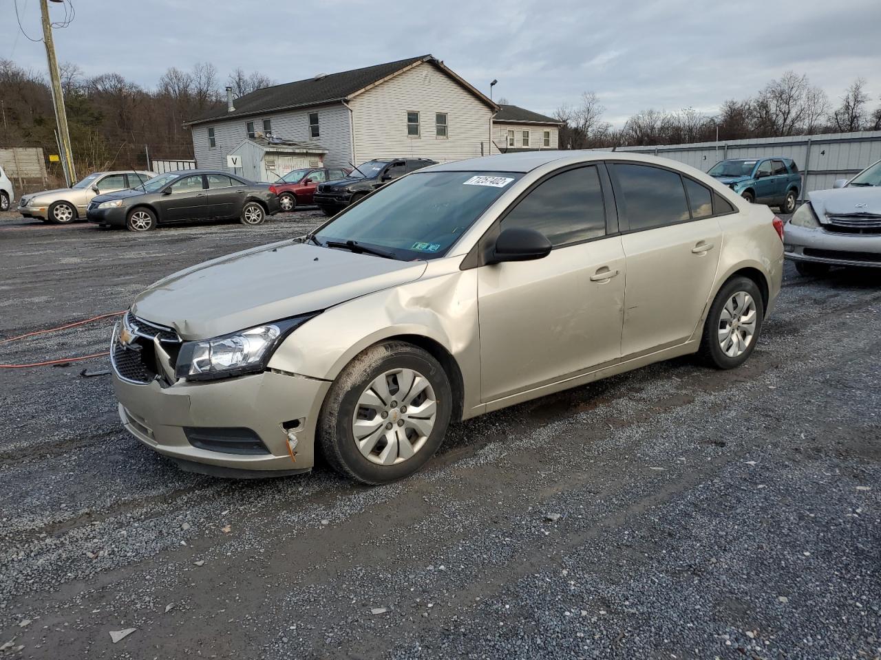 Chevrolet Cruze ls (2013)