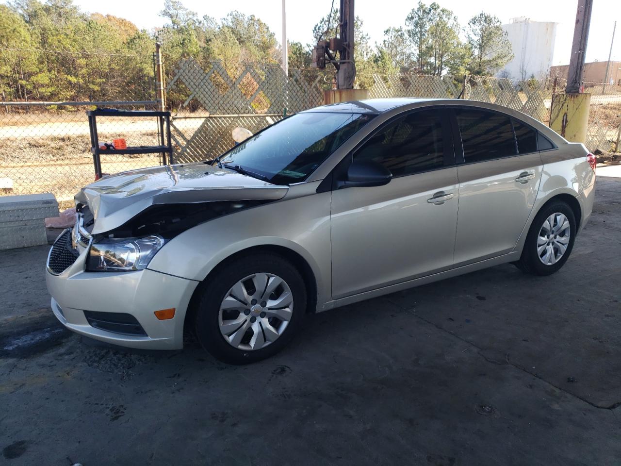 Chevrolet Cruze ls (2014)