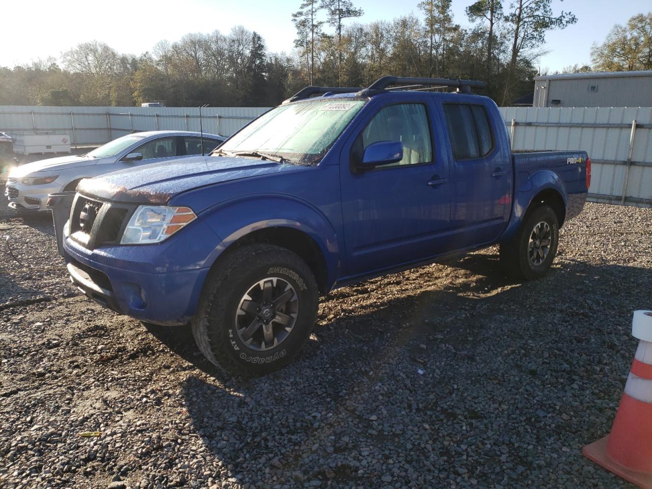 Nissan Frontier s (2015)
