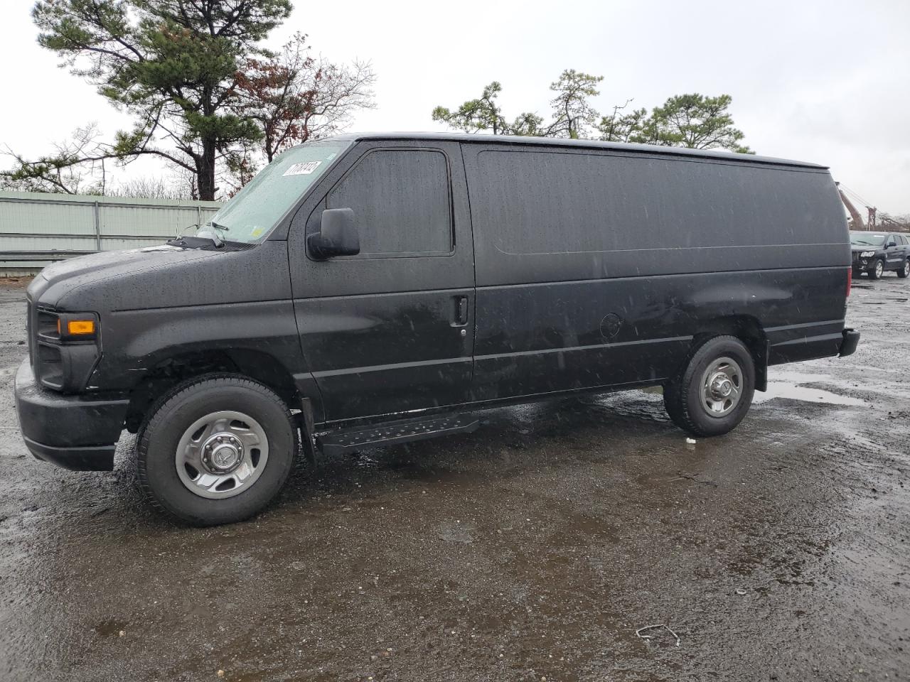 Ford Econoline (2011)