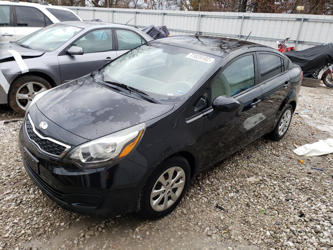 Kia Rio ex (2013)