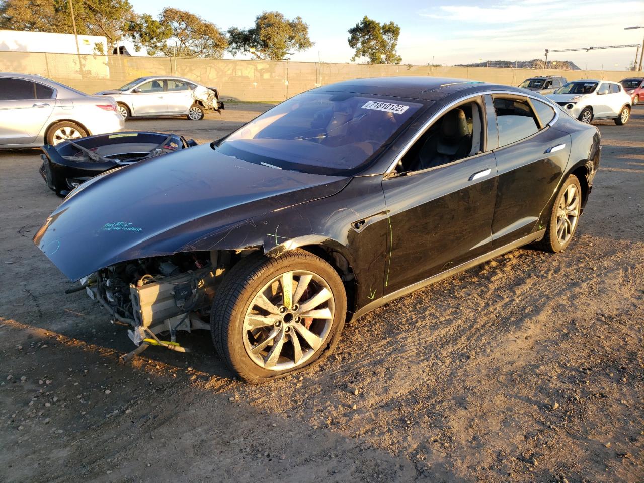 Tesla Model s (2012)