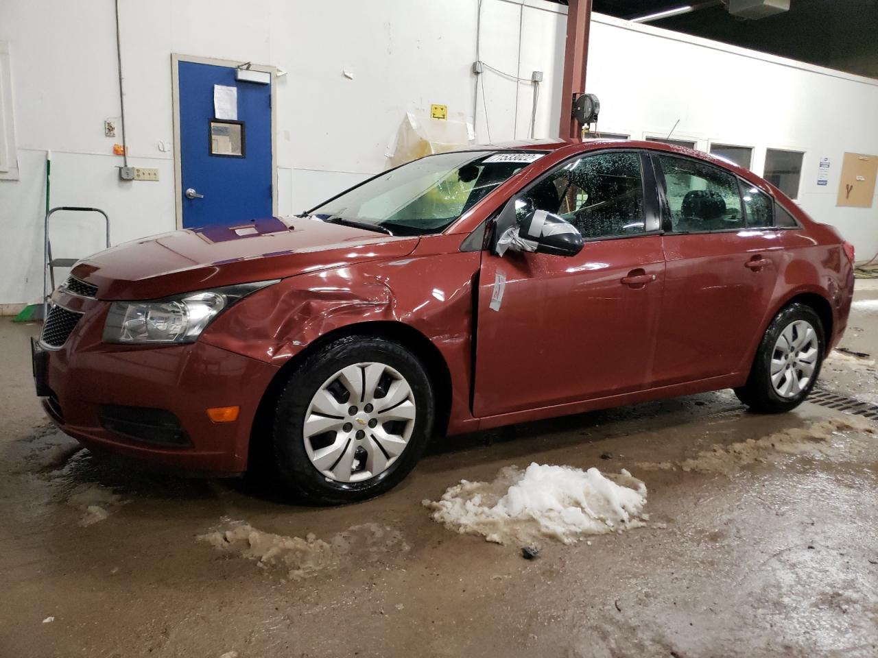 Chevrolet Cruze ls (2013)
